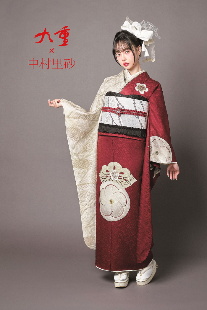 振袖No.24【身長145㎝〜155㎝の方向け】正絹 ピンク　くすみカラー TAKAZENの振袖 /ピンク色/古典/牡丹柄/ 最新作正統派古典 ピンク